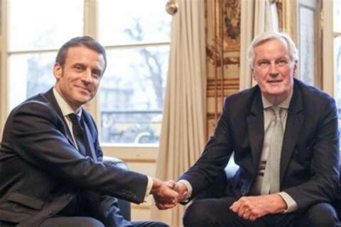 Macron et Barnier