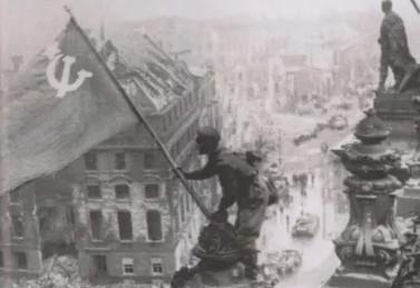 Chute de Berlin 8 mai 1945